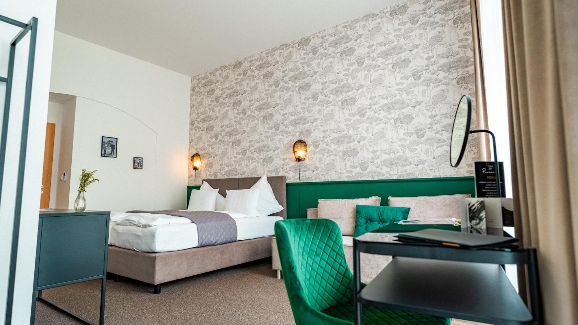 House Hotel Hradec Králové Buitenkant foto