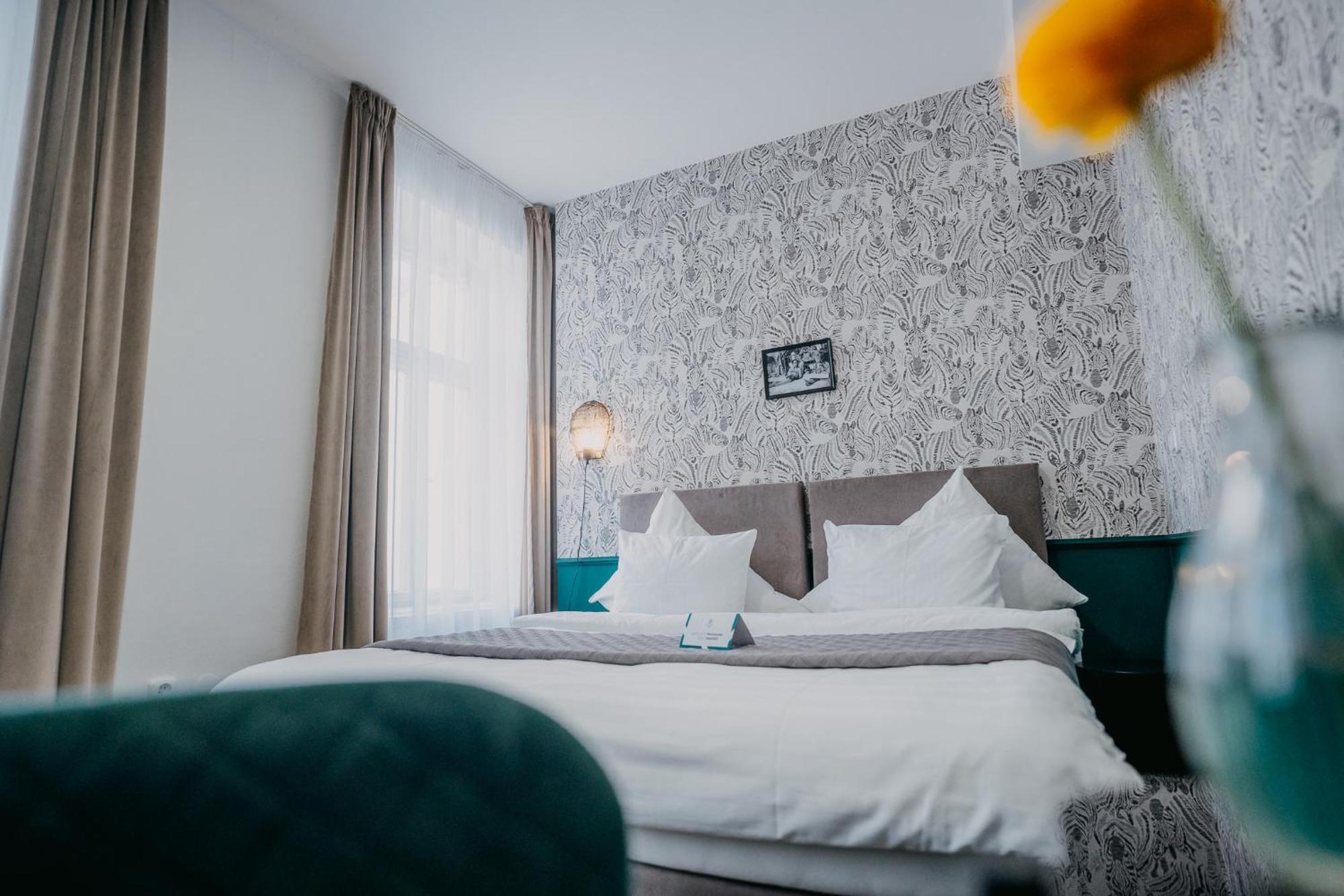 House Hotel Hradec Králové Buitenkant foto